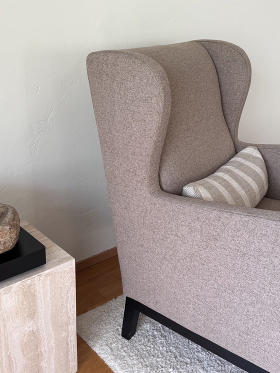 Image 1 of 2 sillones Chauffeuse de Living Divani: elegancia y confort atemporales en diseño italiano