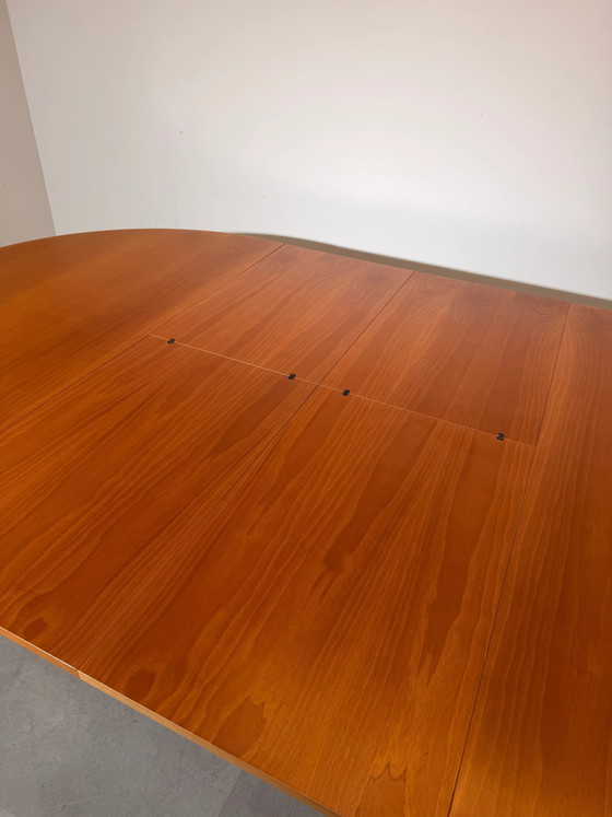 Molteni Table de salle à manger ronde extensible – Tables de salle à manger, Bois (photo 10 of 10)