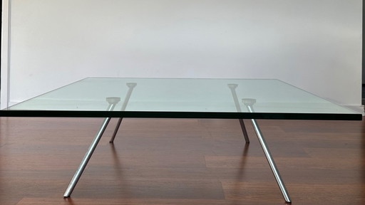 Maupertuus coffee table