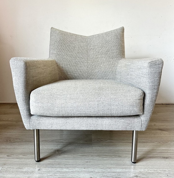 Image 1 of Fauteuil design Toma en stock