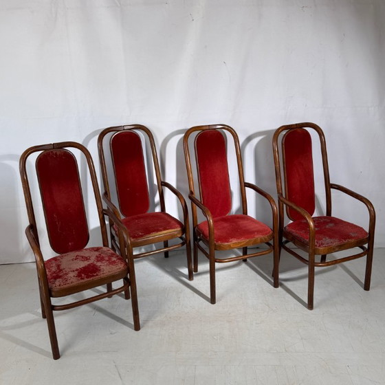 Image 1 of Set di 4 sedie da pranzo con schienale alto di Antonin Suman per Tatra Nabytok, anni '60