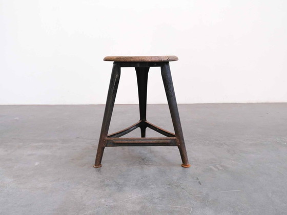 Image 1 of Sgabello industriale vintage, design loft di metà secolo