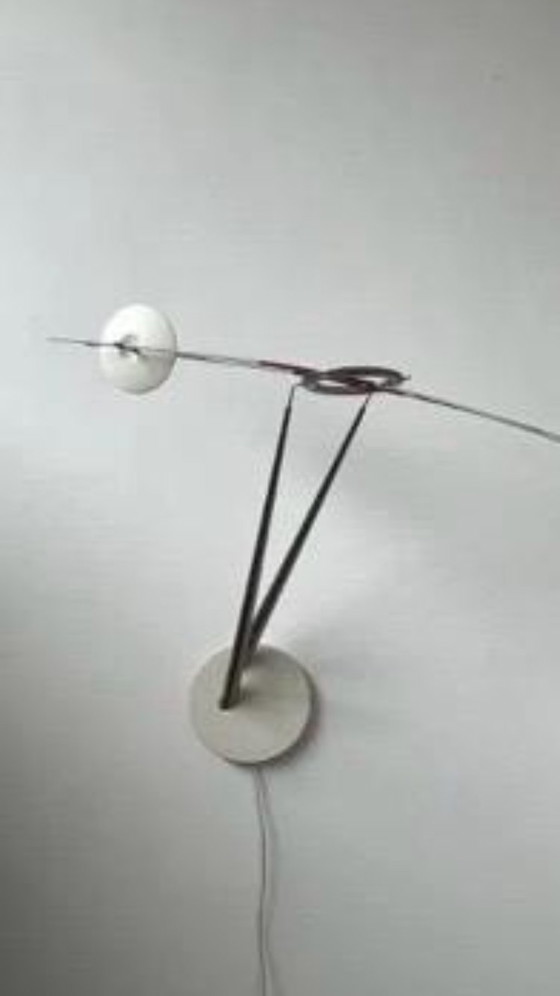 Lampada da parete Tyuca di Ingo Maurer – Applique, Aluminium, polished steel (photo 5 of 5)
