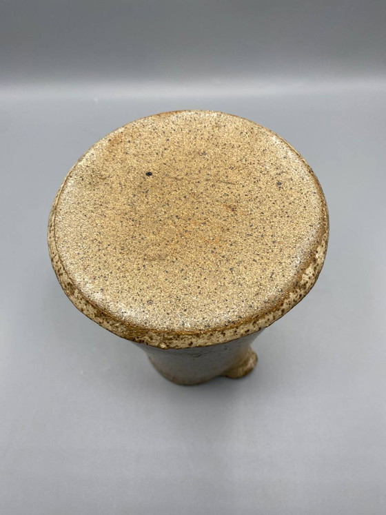 Brocca in gres smaltato beige screziato, ceramica francese realizzata a mano. – Stoviglie (photo 6 of 7)