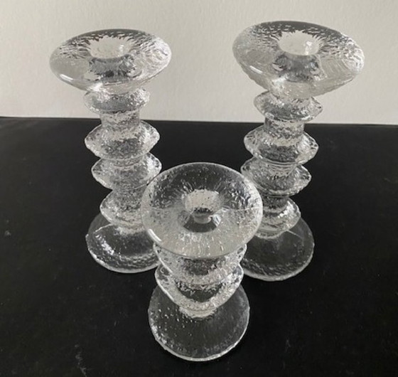 Image 1 of Set van 3 iconische kandelaars Festivo Timo Sarpaneva iittala
