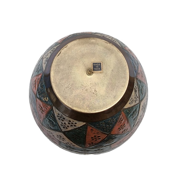 Image 1 of Vase en laiton peint de l'Inde