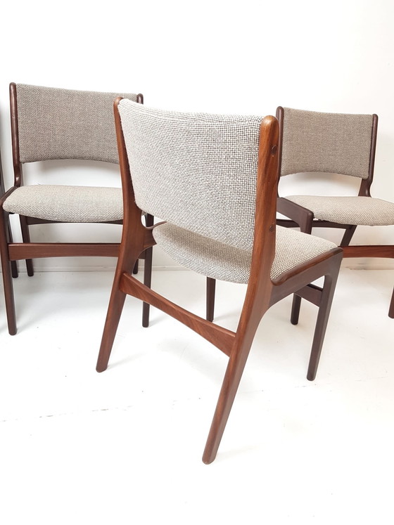 Image 1 of 4 sedie danesi in teak di Erik Buch, appena rivestite in lana