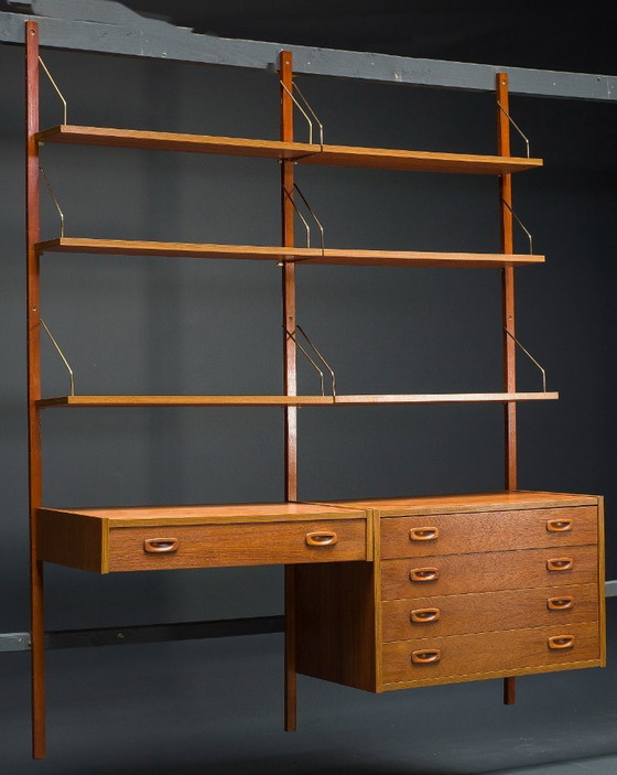 Image 1 of Pensili modulari danesi in teak PS di Preben Sørensen per Randers Møbelfabrik, anni '60, set di 11