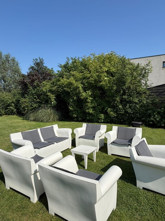Image 1 of Salon de jardin Kartell Bubble Club – Philippe Starck – blanc