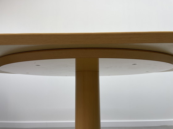 Image 1 of Arco Diabolo oval dining table 158 x 105