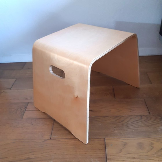 Image 1 of Gebogen Multiplex Design Kruk/Bijzettafel