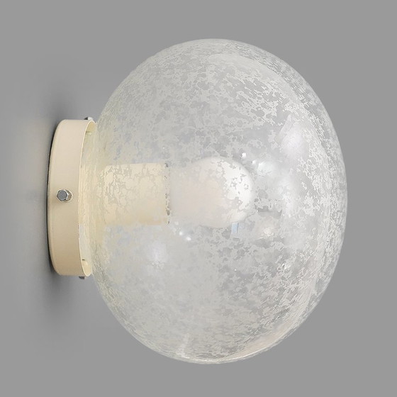 Image 1 of Par de lámparas de pared Stilnovo con difusor de cristal, años 60