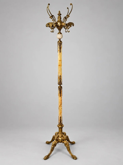 Perchero de Latón y Ónix Ornamentado