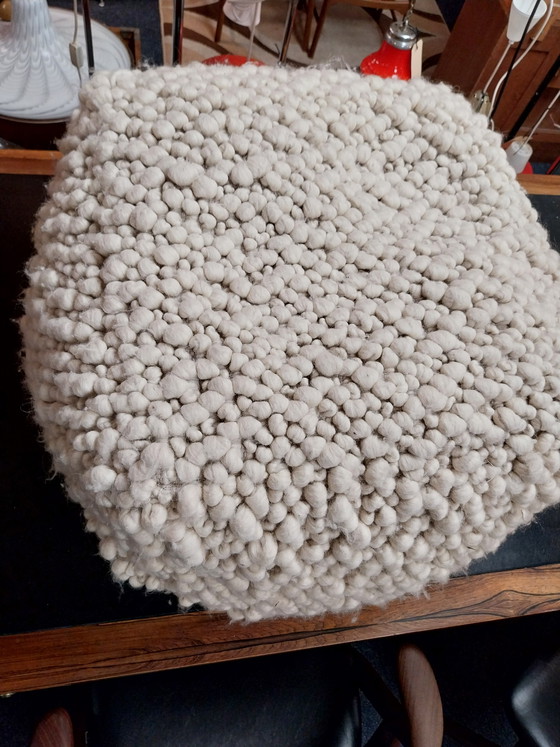 Image 1 of 1 pouf bulle Eichholtz 100% laine