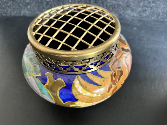 Image 1 of Ciotola per rose antica in terracotta di Gouda, modello 'Pico' (1929) – Condizioni da museo!