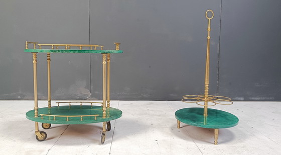 Image 1 of Carrello bar e portabottiglie in pelle di capra laccata italiana a forma di cigno di Aldo Tura, anni '60