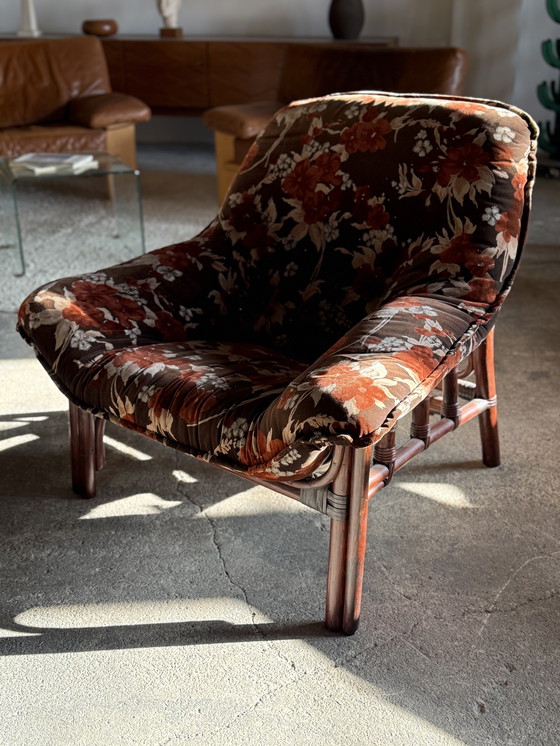 Image 1 of BAMBOO SET 2x ARMCHAIRS & COFFEE TABLE FLORAL PATTERN VELVET 1980s
