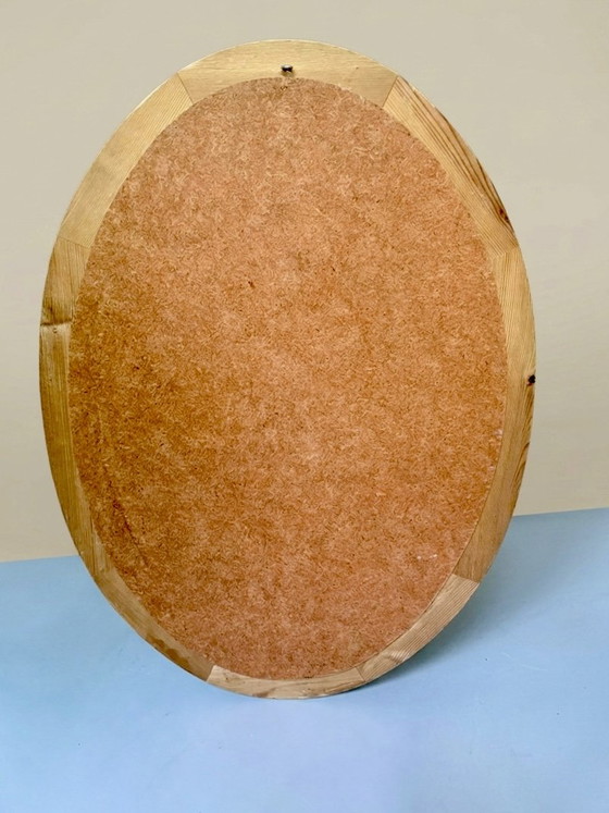 Image 1 of Espejo ovalado de pino antiguo