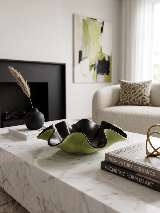 Bol/centro de mesa de cerámica verde anís y negro, Saint-Clément – ​​modelo 8218 – B. Letalle – década de 1950