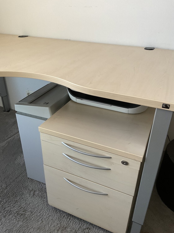 Conjunto de muebles de oficina profesional. König-Neurath 5 piezas – könig- Neurath, Escritorios, Wood, Metal (photo 4 of 5)