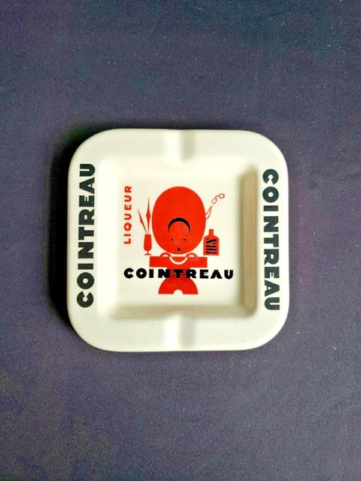 Cointreau Aschenbecher 1960. St Amand Hamage Orchies.