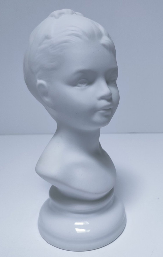 Image 1 of Cabeza de niña de porcelana bisqué de los años 60