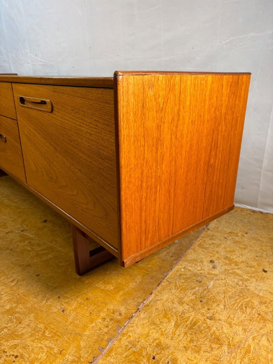 Credenza vintage in teak Portwood | Anni '60, design di metà secolo | Design di ispirazione danese e (photo 8 of 10)