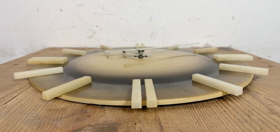 Image 1 of Horloge murale de bureau de style industriel, de Pragotron, années 1970