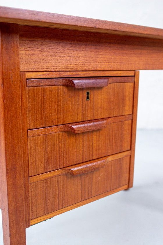 Image 1 of Scrivania vintage in teak, stile danese di metà secolo, anni '60.