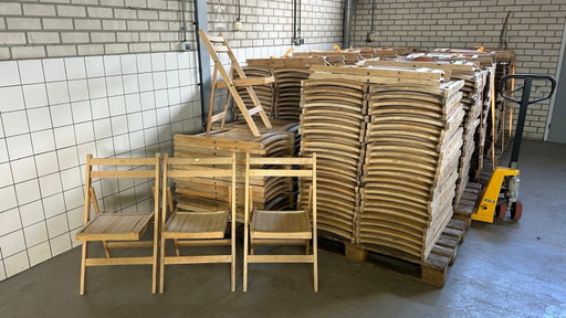 Partij Van 75 Hardhouten Klapstoelen ‘80 – Wood, Metal