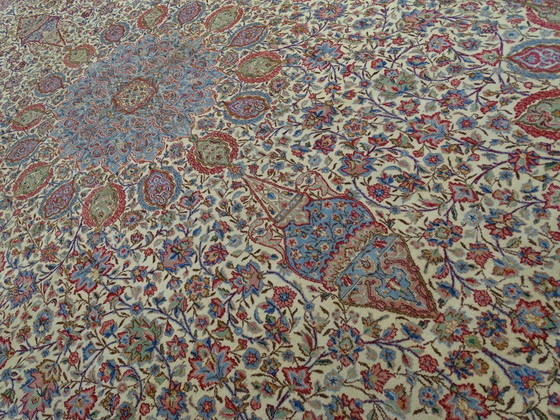 Image 1 of XXL-Kirman - 565 x 362 cm - Wool on cotton - Hand-knotted