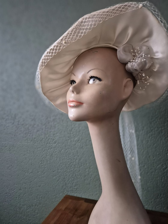 Image 1 of Christian Dior bust/mannequin 