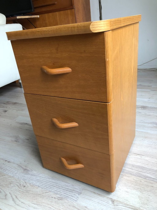 Vintage ladekastje teak nachtkastje Vroomshoop Meubelen gewicht 18 kg