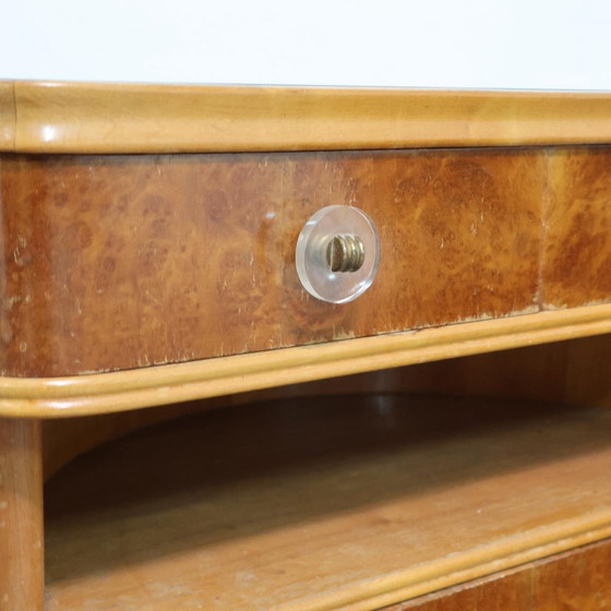 Image 1 of Paire de tables de chevet Art déco en bois des années 1940, design moderne du milieu du siècle