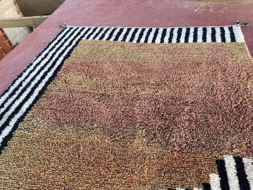 Groot Berberkleed met kleurrijke patronen, authentiek handgemaakt, afmeting 300/400 cm