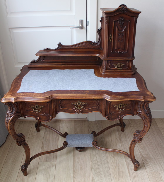 Image 1 of Bureau ancien de style Louis Quinze 19ème siècle