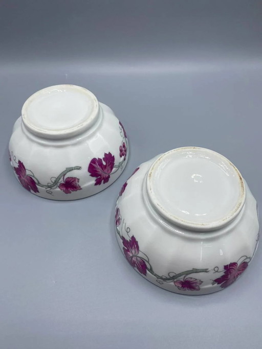 2 porcelain bowls, vine leaf and grape cluster decoration, 1970s – decoratieve objecten (photo 2 of 5)