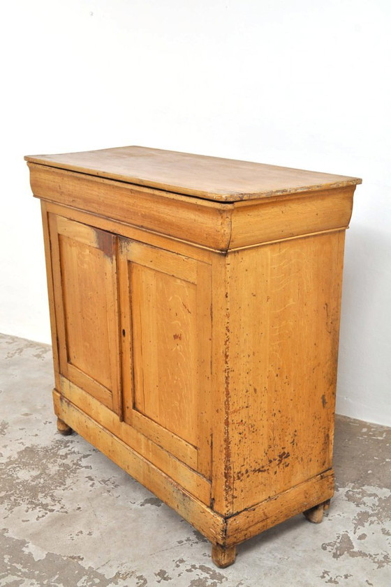 Image 1 of Antiker Mädchenschrank aus Kiefernholz, um 1880