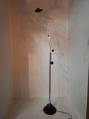 Lampada da terra alogena minimalista
