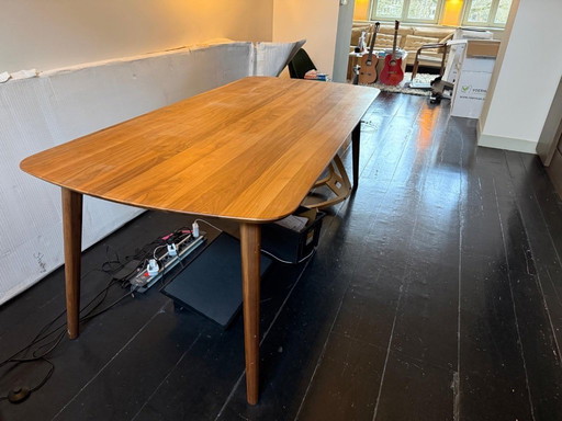 Tabel , dining table