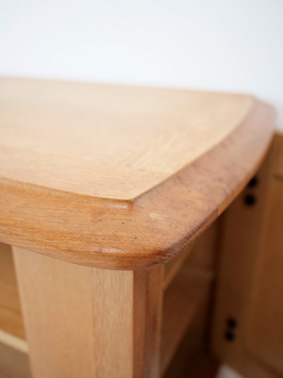 Image 1 of Dressoir van Guillerme en Chambron in licht eikenhout, brutalistische stijl