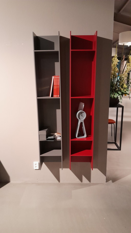 Armoire suspendue papillon de marque privée