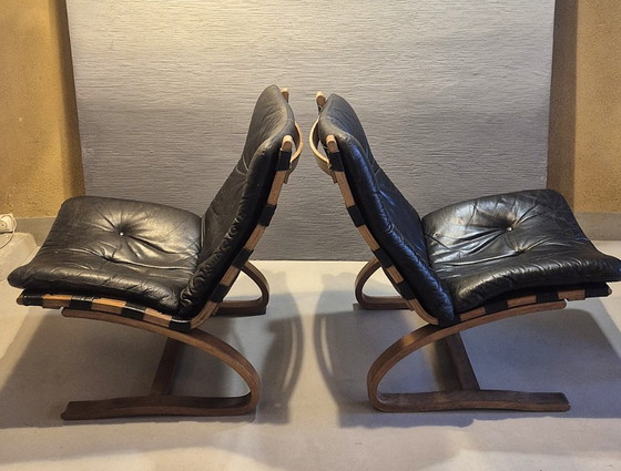 Poltrone Kengu di E. & N. Solheim per Rybo, Scandinavia, anni '70, Set di 2 – Rybo Rykken, Pelle, Legno (photo 5 of 10)