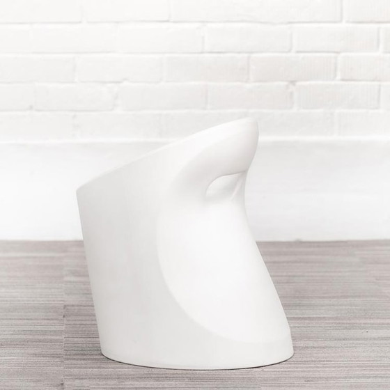 Frighetto Pouf Pot Chair Stool – Footstools & poufs, Plastic (photo 4 of 8)