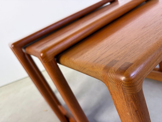 Tables d'appoint scandinaves de Dyrlund, années 1960 – Bois (photo 7 of 12)