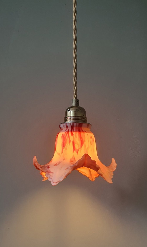 Suspension en verre ancien vintage. Marbré rouge et blanc. – Metal (photo 3 of 23)