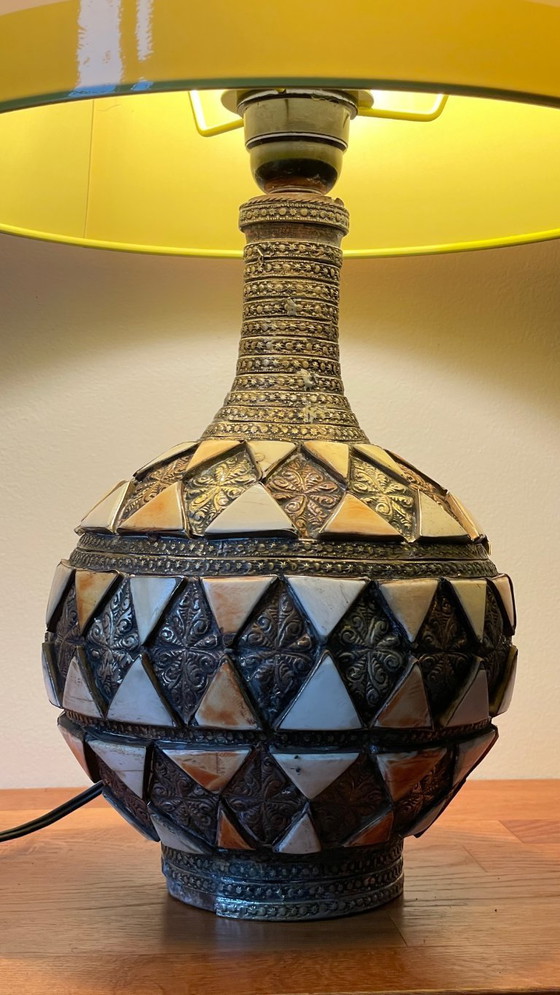 Image 1 of Vintage handgemaakte lamp, aardewerk en verzilverd metaal