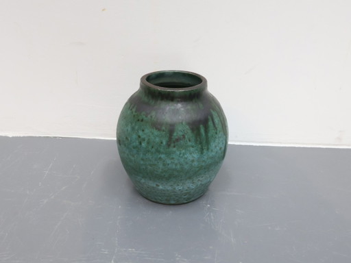 Vintage vase / ceramic / green / handmade