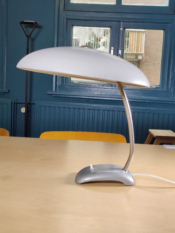 Image 1 of Magnifique lampe de bureau Bauhaus des années 1950, milieu de siècle