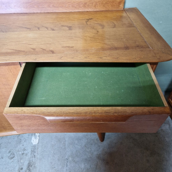 Credenza vintage anni '50 Mobile a muro Mobile TV – Credenze, Textile, Wood (photo 10 of 15)